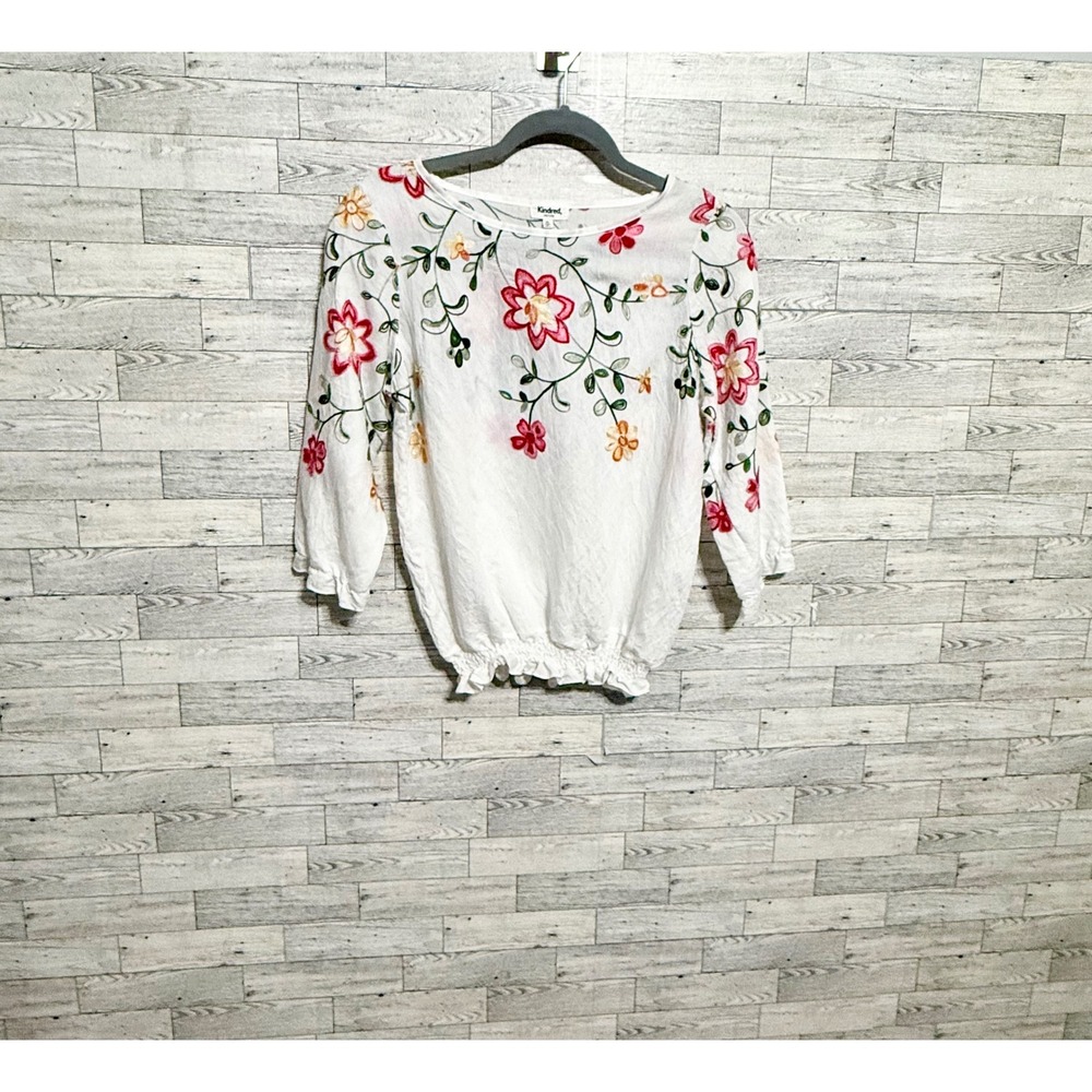 Kindred P-Medium White Floral Embroidered Smocked Hem Blouse 3/4‎ Sleeve Boho - Picture 6 of 9
